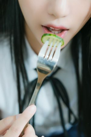 男男在线观看_迅雷极速版下载