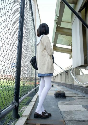 《裙子里面有野兽》_高清字幕版在线播放