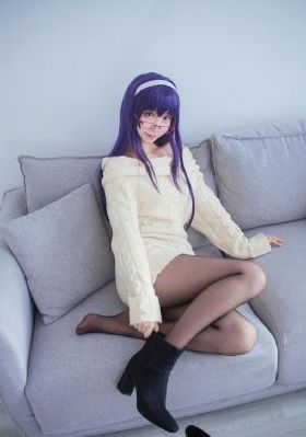 莉娜色诱_在线观看完整视频大全