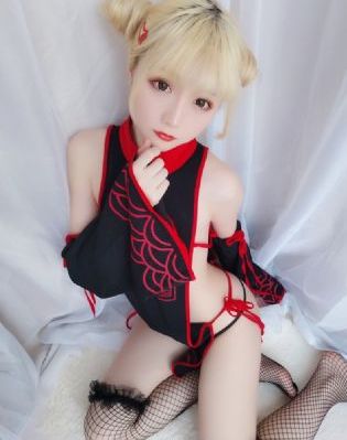 过往人生_十万网红美女美酱
