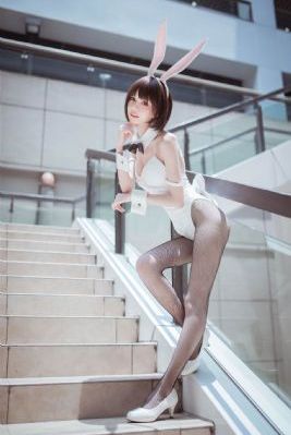 六个瑞典女孩在滑雪场_HDHD高清在线观看